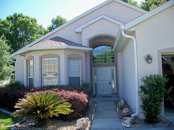 Close Up View Of Front