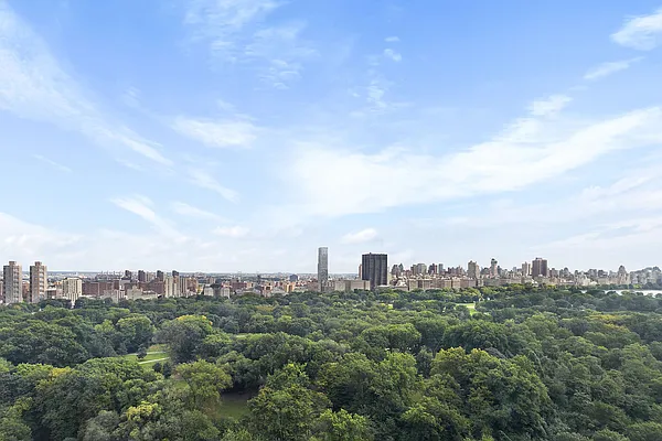 Sold by Compass | media 2