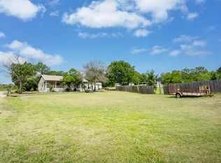 1000 Channel Rd, Kemp, TX 75143