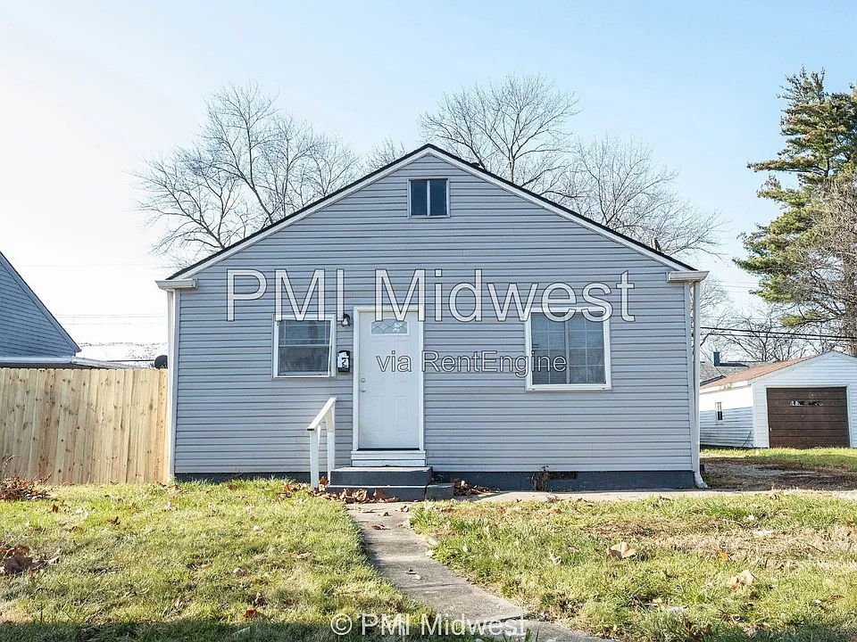 2318 Groff Ave