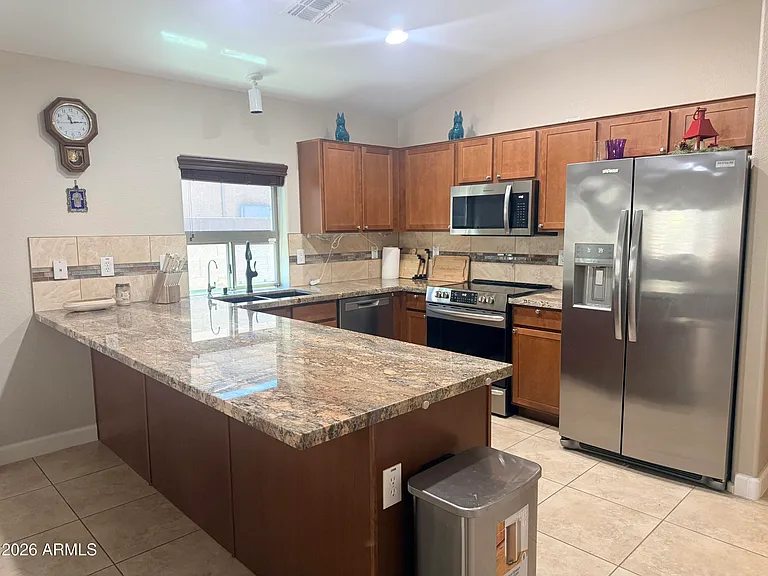 9850 W Deanna Dr — Photo 5
