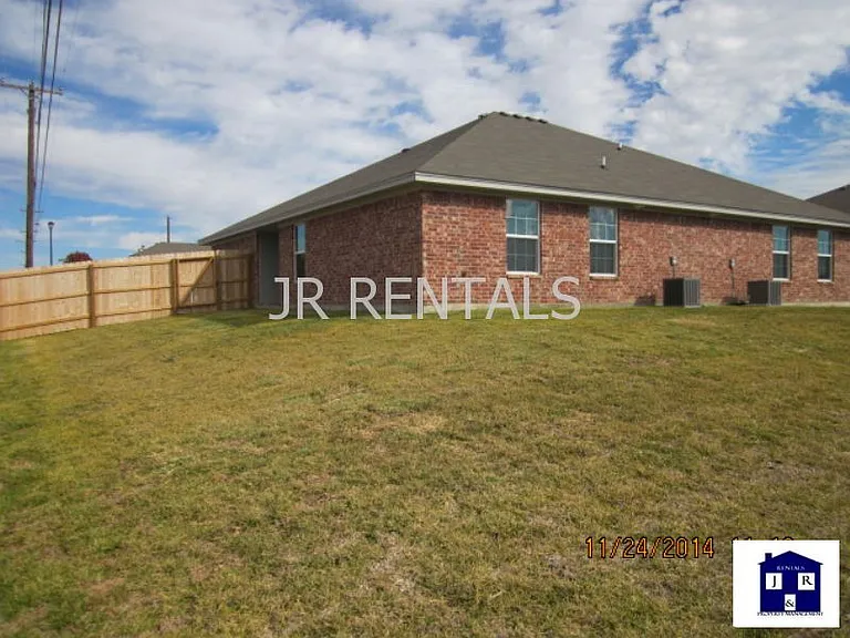 2923 Starlight Dr #B — Photo 26
