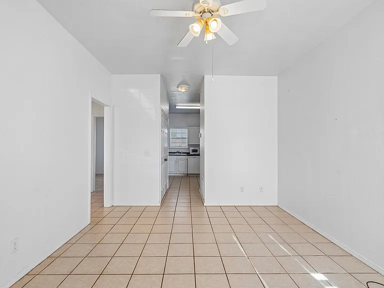 1021 Shady Creek Cir — Photo 8