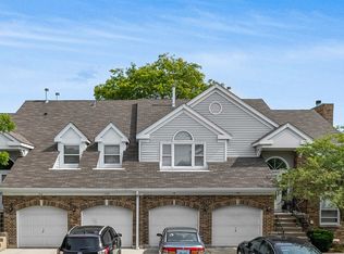 98 Willow Pkwy, Buffalo Grove, IL