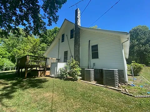 328 Falls Rd — Photo 26