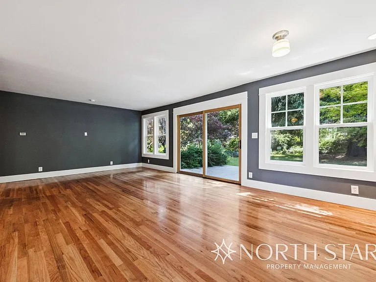 7617 NW Skyline Blvd — Photo 5