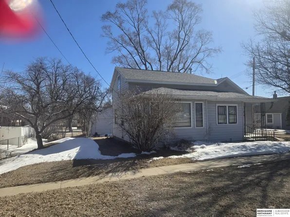 307 N Park Ave, Murray, NE 68409