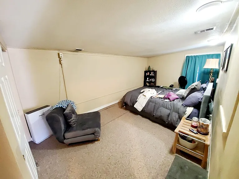 1730 W Mulberry St — Photo 33