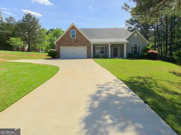 2824 Old Jackson Rd, Locust Grove, GA 30248