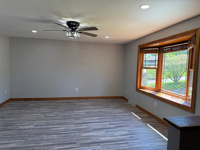 129 Greenridge Dr — Photo 15