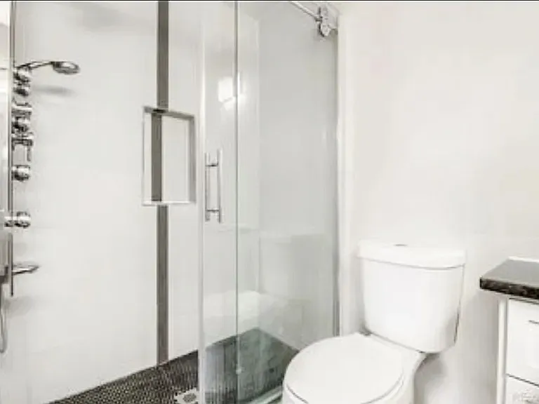 8061 S Kittredge Way — Photo 24