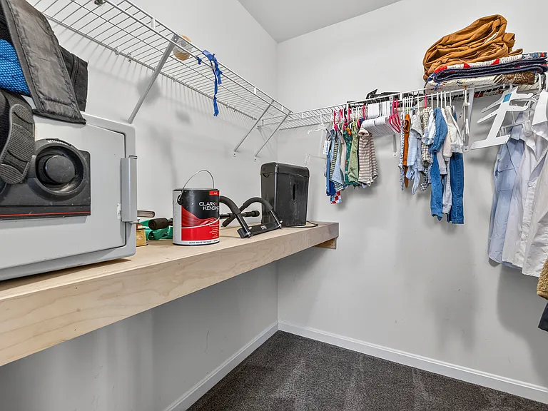 121 Polo Way — Photo 23