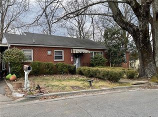 405 Culbreth Ave, Thomasville, NC 27360
