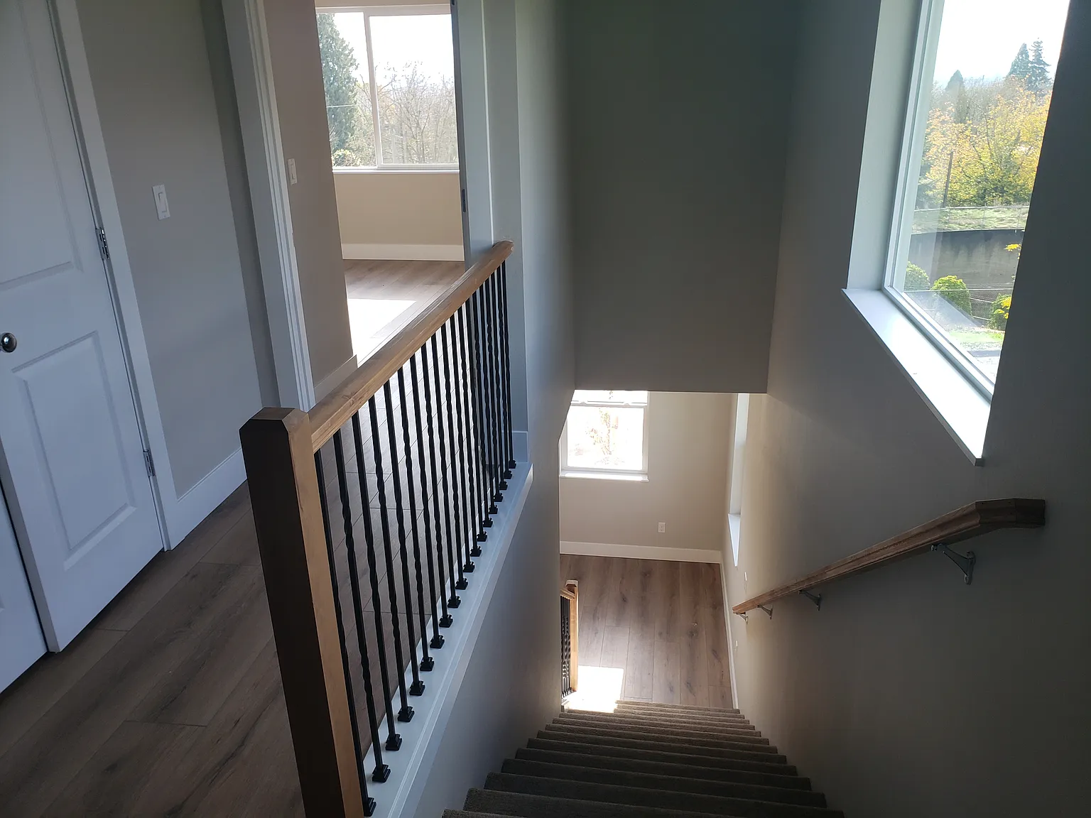 3 bed, 2.5 bath, 1491 sqft, $2,500 — Photo 3