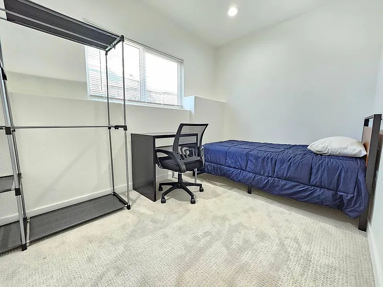 4264 S Halifax Way — Photo 19