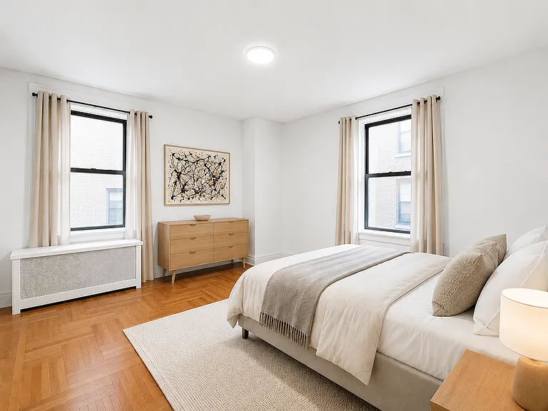 425 Riverside Dr #5E — Photo 4