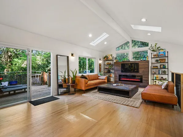 16 Iron Springs Road, Fairfax, CA 94930