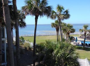 659 Newhaven Ct, Saint Helena Island, SC 29920