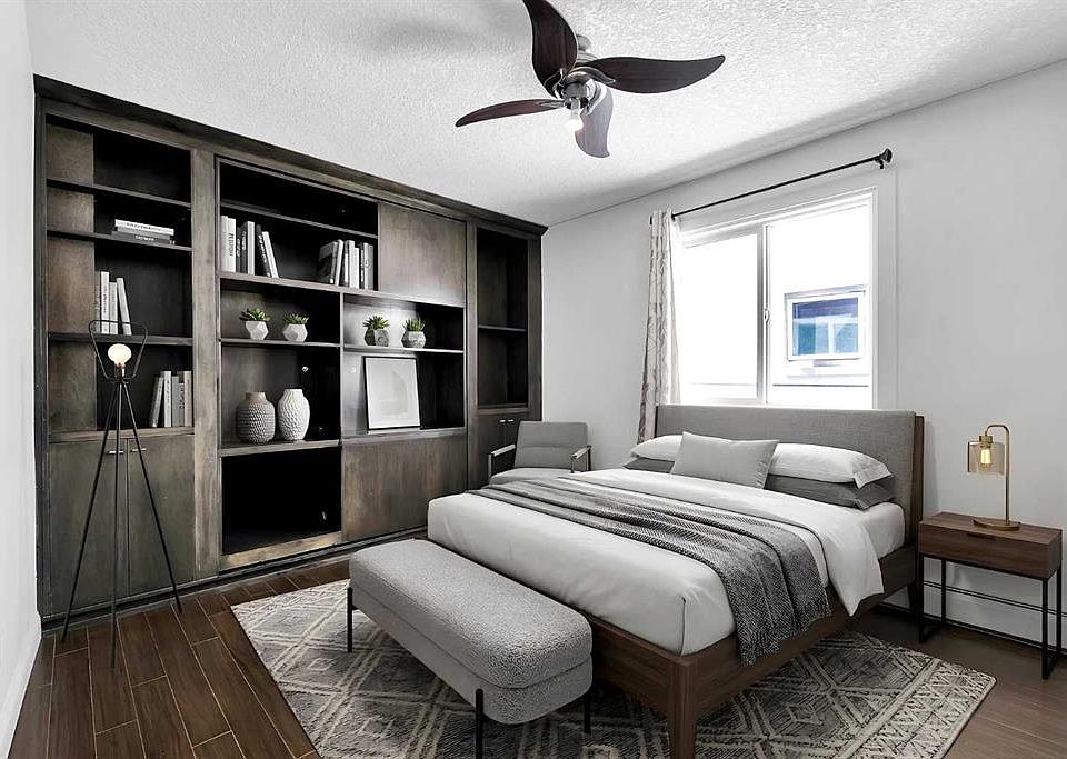 1st image of 1730 7th St W #302
