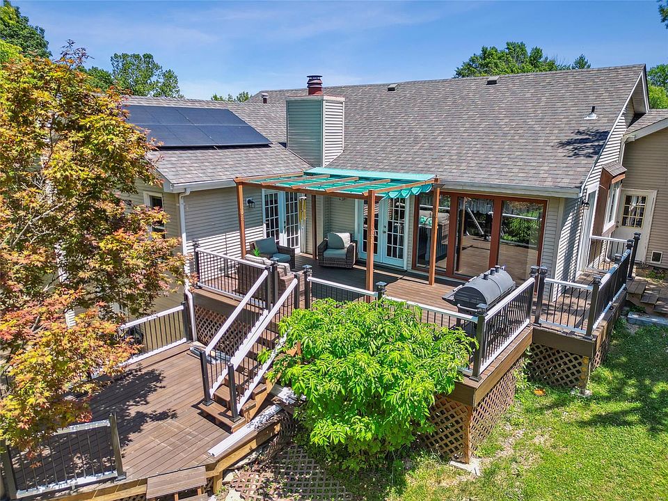 2nd image of 16541 Winter Leaf Dr