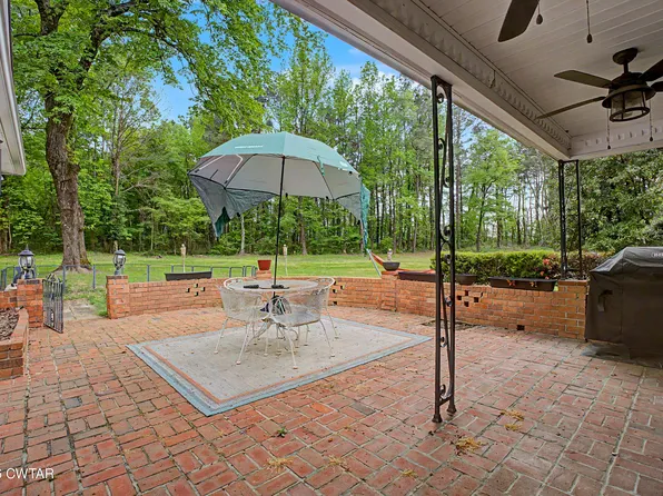 40 Manor Rd, Jackson, TN 38305