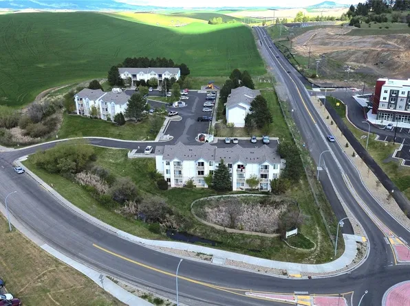 1590 NE Northwood Drive, Pullman, WA 99163