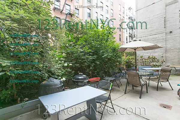 Rented by Chartwell Manhattan Realty | media 6