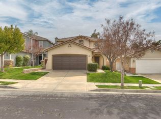 33153 Eagle Point Dr, Yucaipa, CA 92399