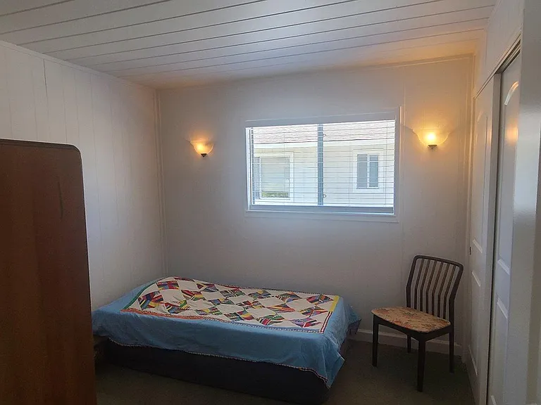 3851 Vineyard Ave — Photo 10