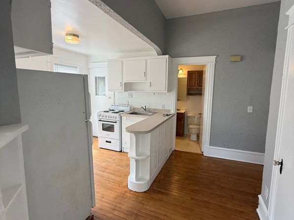 921 W Kalamazoo Ave APT 3