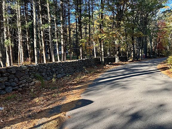 4th image of 27 Grimes Rd