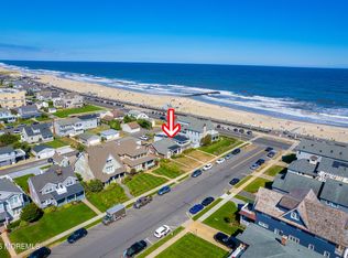 4 Washington Ave APT 1, Avon By The Sea, NJ 07717