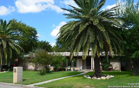 5th image of 8206 QUAIL CREEK DR