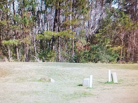 3rd image of 5034 Glen Cove Dr
