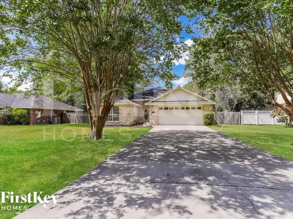 7122 Woodland Oaks, Magnolia, TX 77354