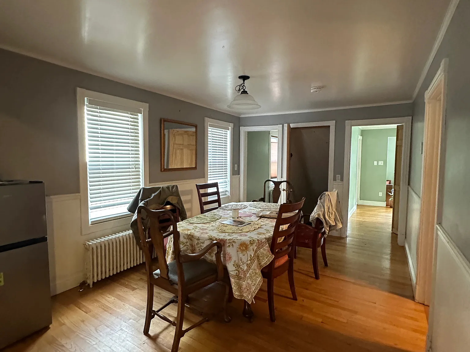 5 bed, 2.5 bath, 4468 sqft, $6,250 — Photo 3