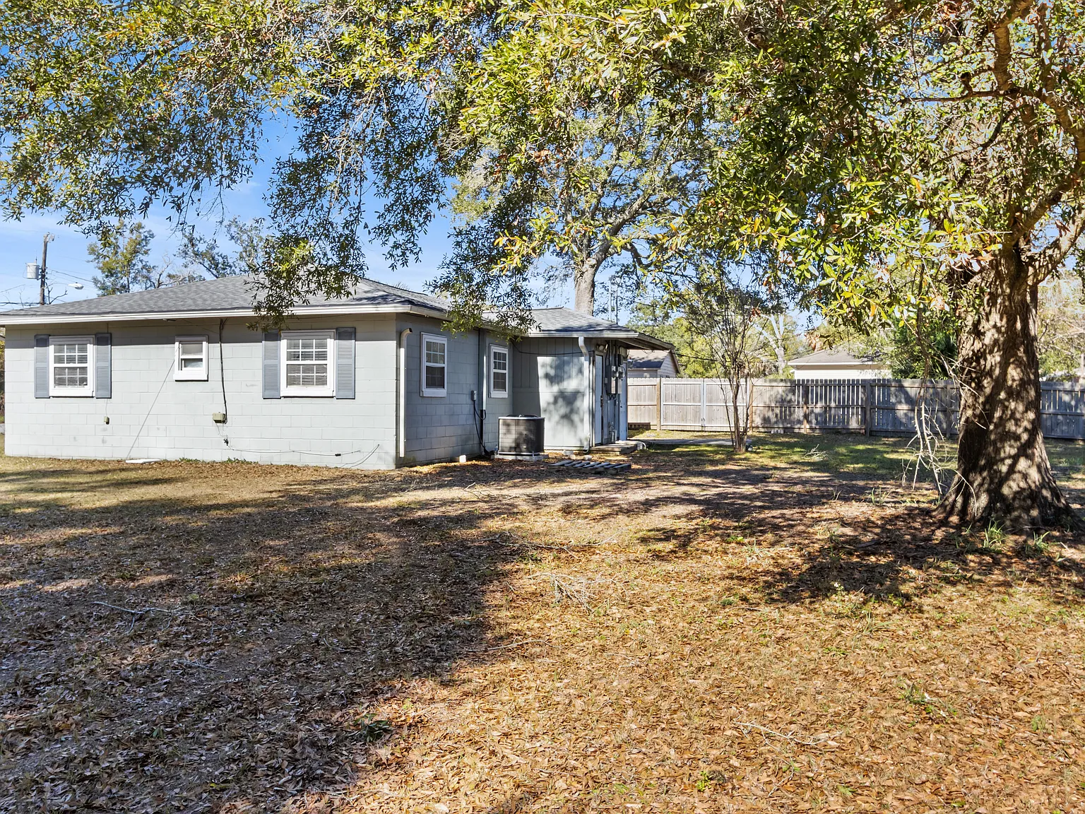 2 bed, 800 sqft, $1,550 — Photo 3