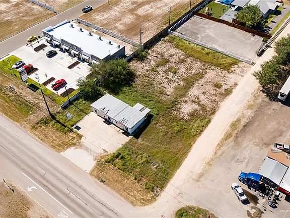 3rd image of 701 N Conway Boulevard N