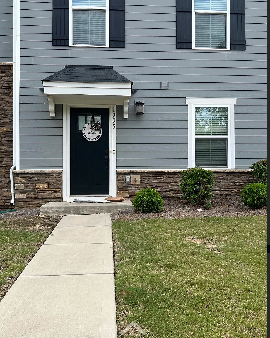 3 bed, 2.5 bath, 1741 sqft, $2,150 — Photo 2