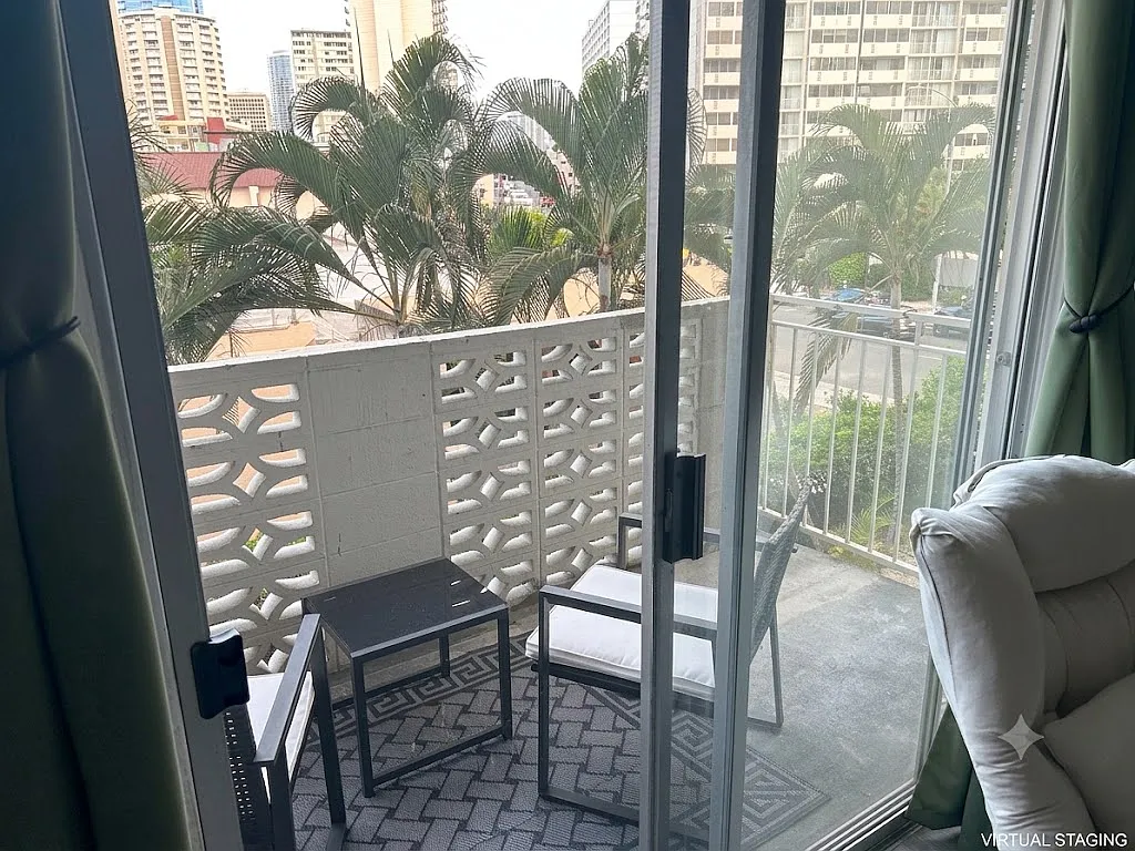 2 bed, 700 sqft, $3,200 — Photo 4