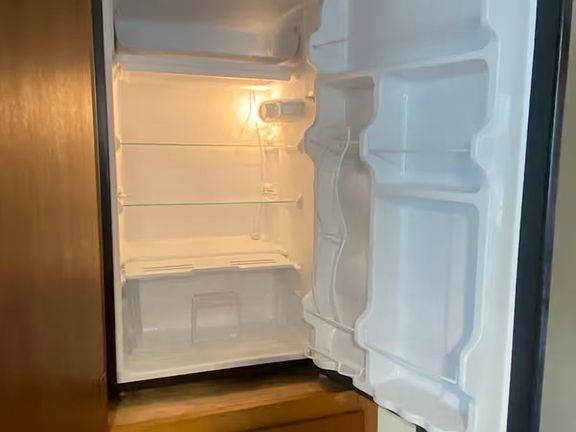 5th image of 1334 W Schafer Dr #2