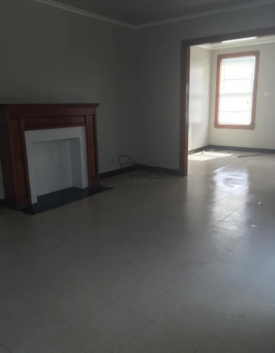 2 bed, 1054 sqft, $950 — Photo 2
