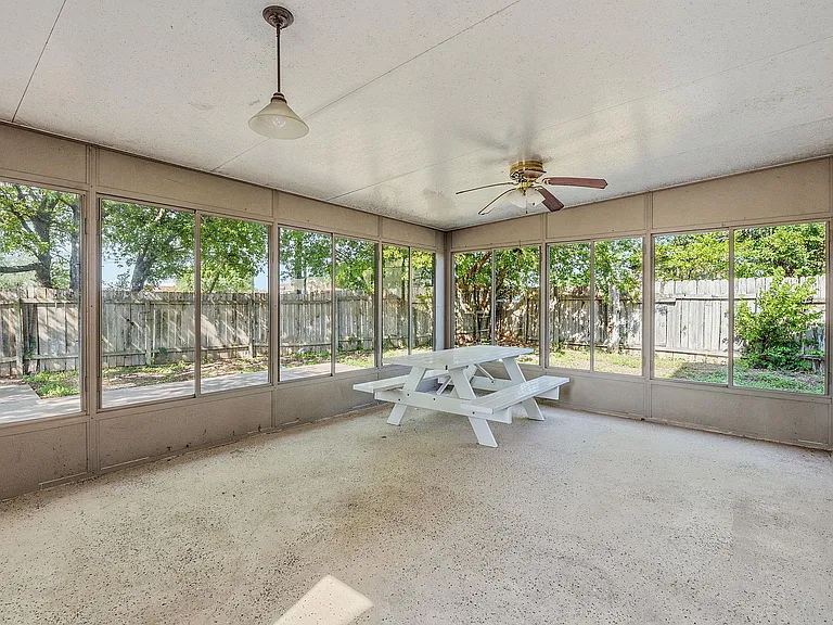 2106 Lamplight Village Cir #A — Photo 22