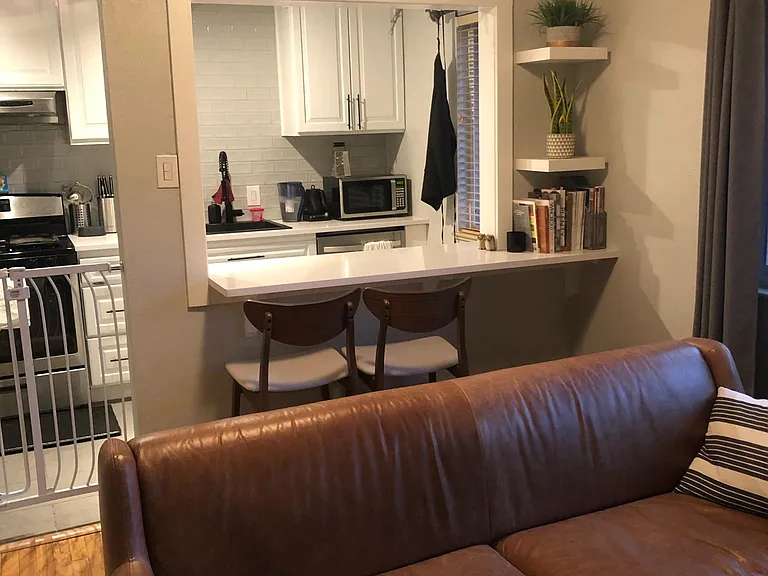 655 N Washington St #1C — Photo 4