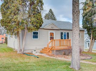 1525 3rd St, Delafield, WI 53018