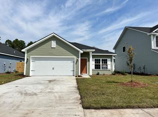 211 Joann Lewis Ln, Hinesville, GA 31313