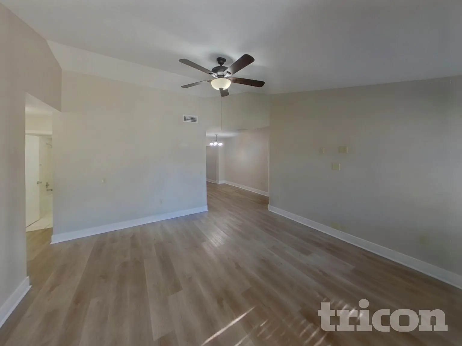 1074 Deer Hollow Way Sarasota FL — Photo 2