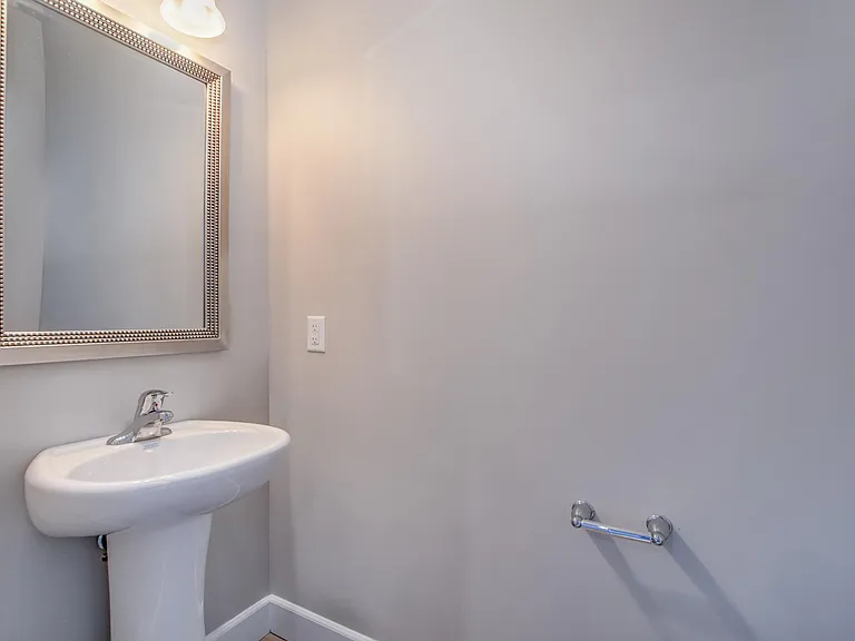 6106 Sawgrass Ct — Photo 16