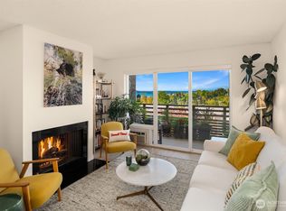 4444 44th Ave SW APT 403, Seattle, WA 98116