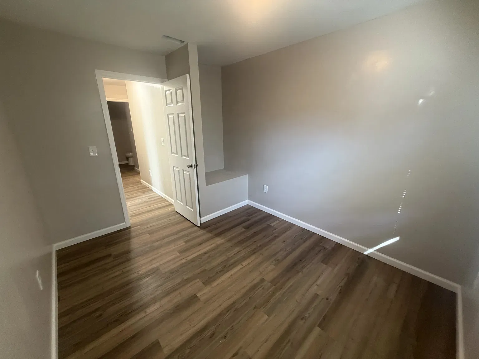 2 bed, 1.5 bath, 800 sqft, $1,275 — Photo 4